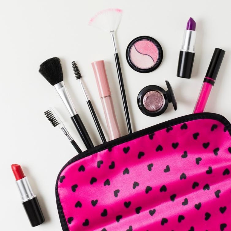 Os cuidados do rosto que deve ter